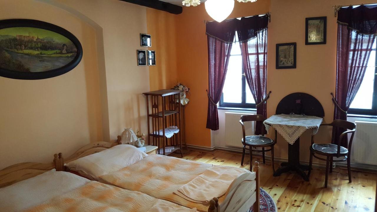 Penzion U Fridy Loket Exterior foto